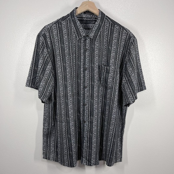 MCEDAR‎ Aztec Print Button Up Shirt Short Sleeve Casual Black Gray 2XL - Picture 1 of 10